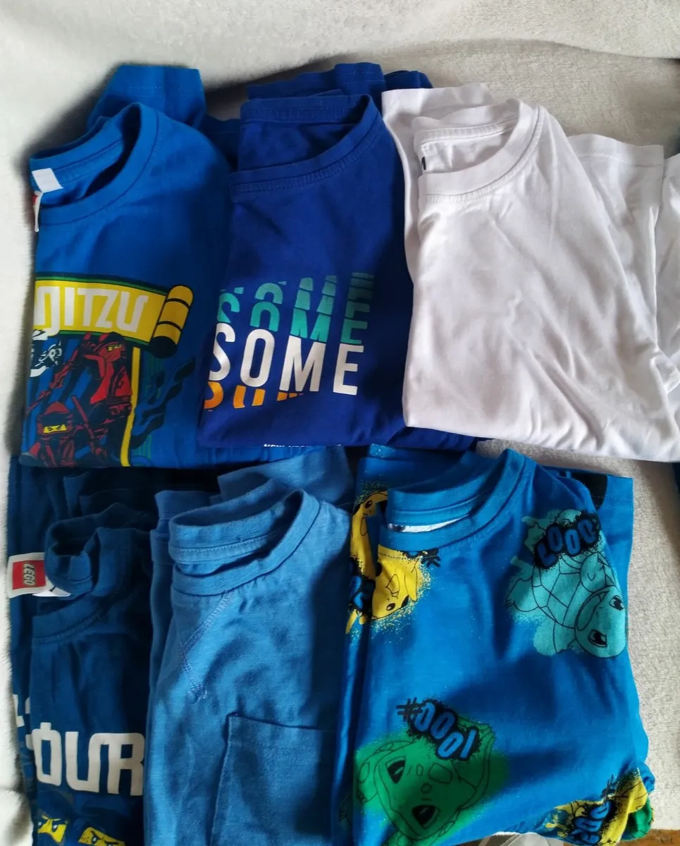 Boys clothes and shoes age 7 -9 - Image 2