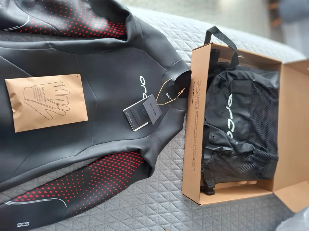 Triathlon wetsuit - Image 3