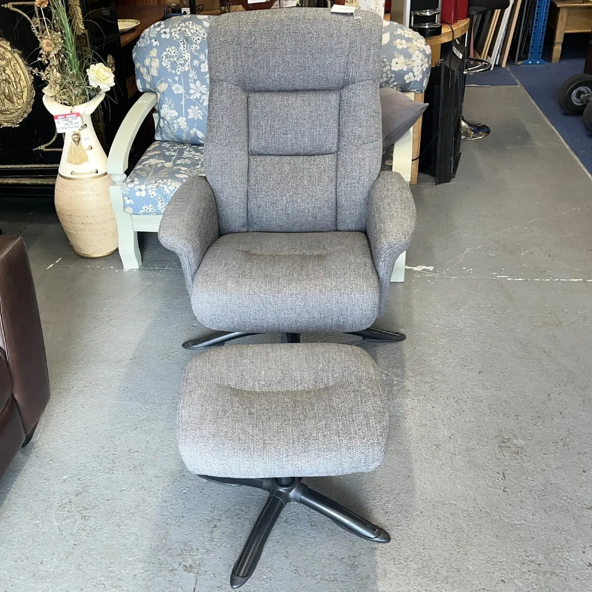 Grey Reclining Spring Armchair - Image 2
