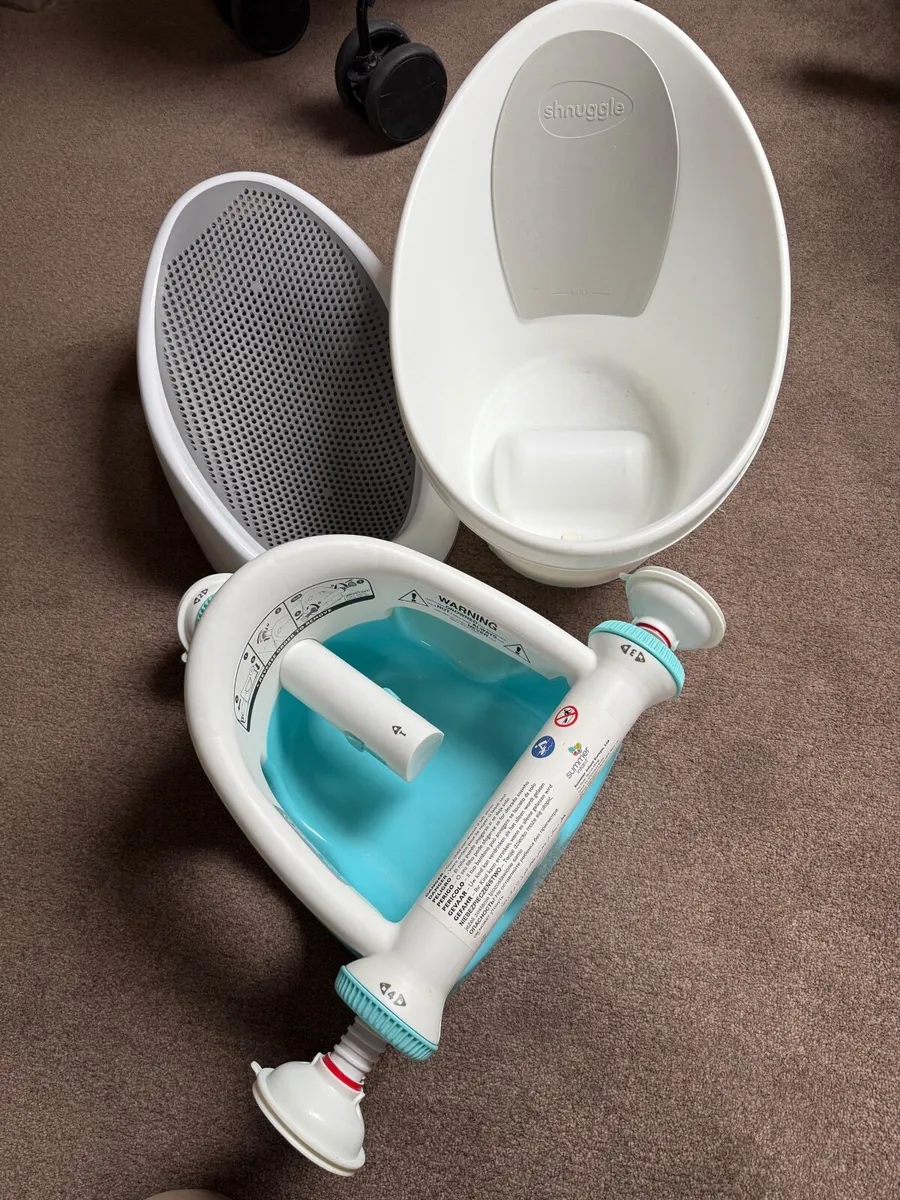 Baby bath items - Image 1