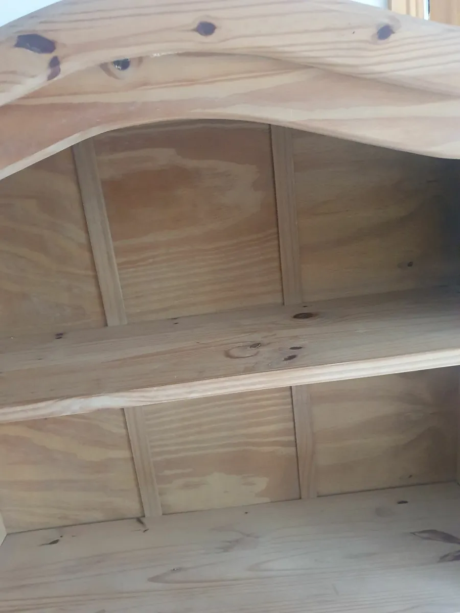 Book shelf - Image 3