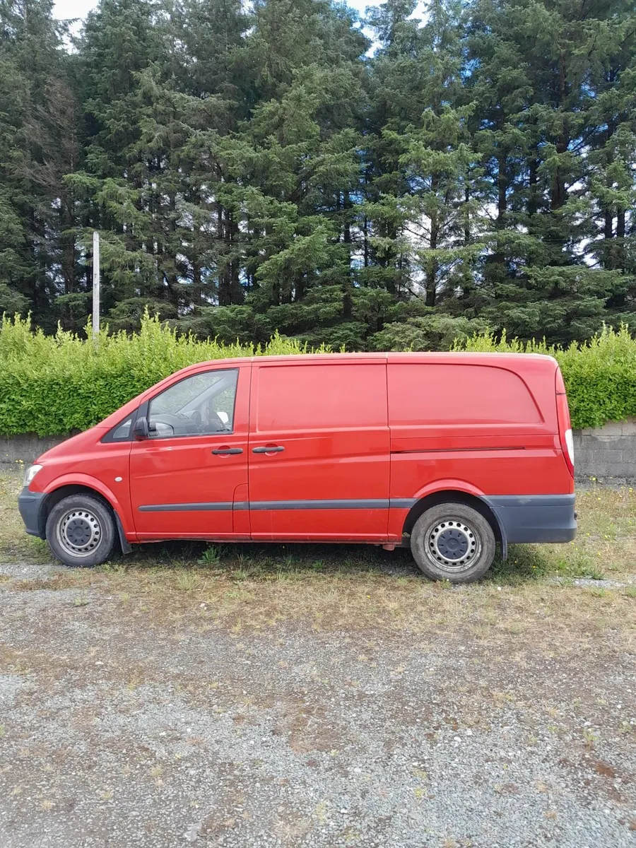 Mercedes-Benz Vito 2011 - Image 3