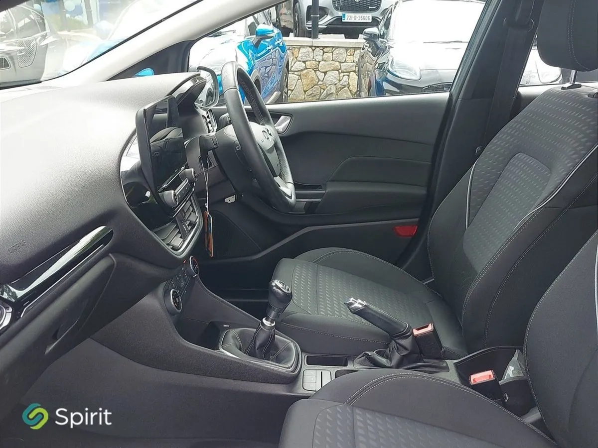 Ford Fiesta 1.0t Ecoboost 100 PS Titanium  low Mi - Image 3
