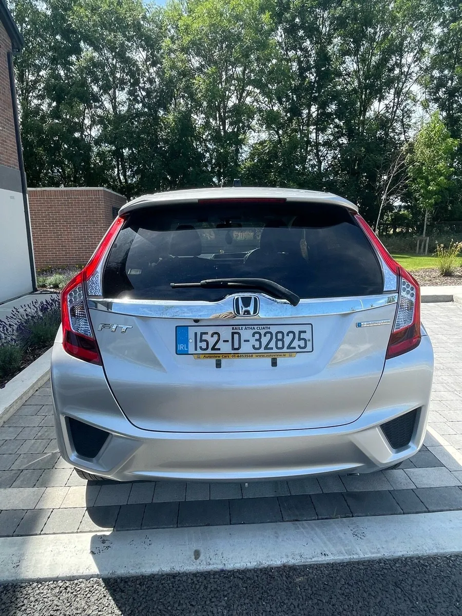 Car - Image 4