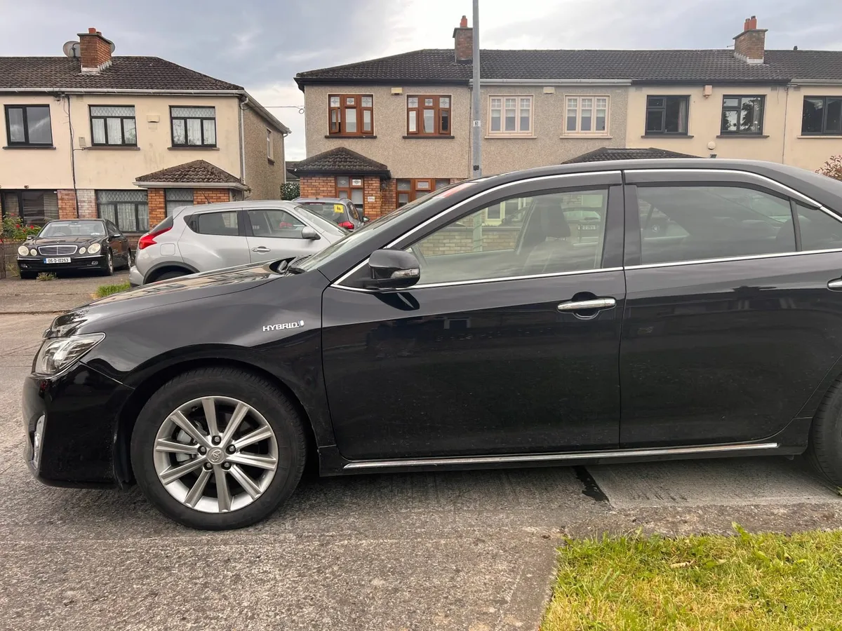 Toyota Camry 2014 - Image 4