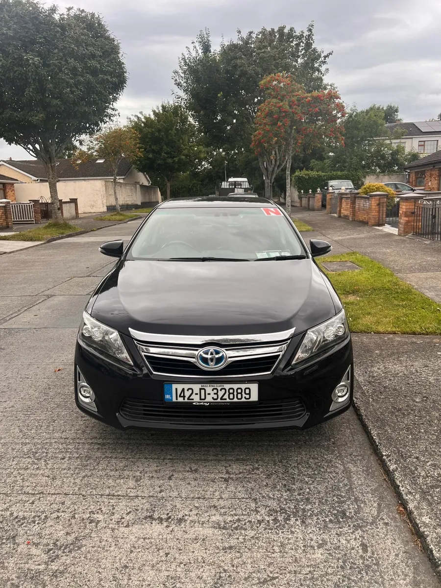 Toyota Camry 2014 - Image 1