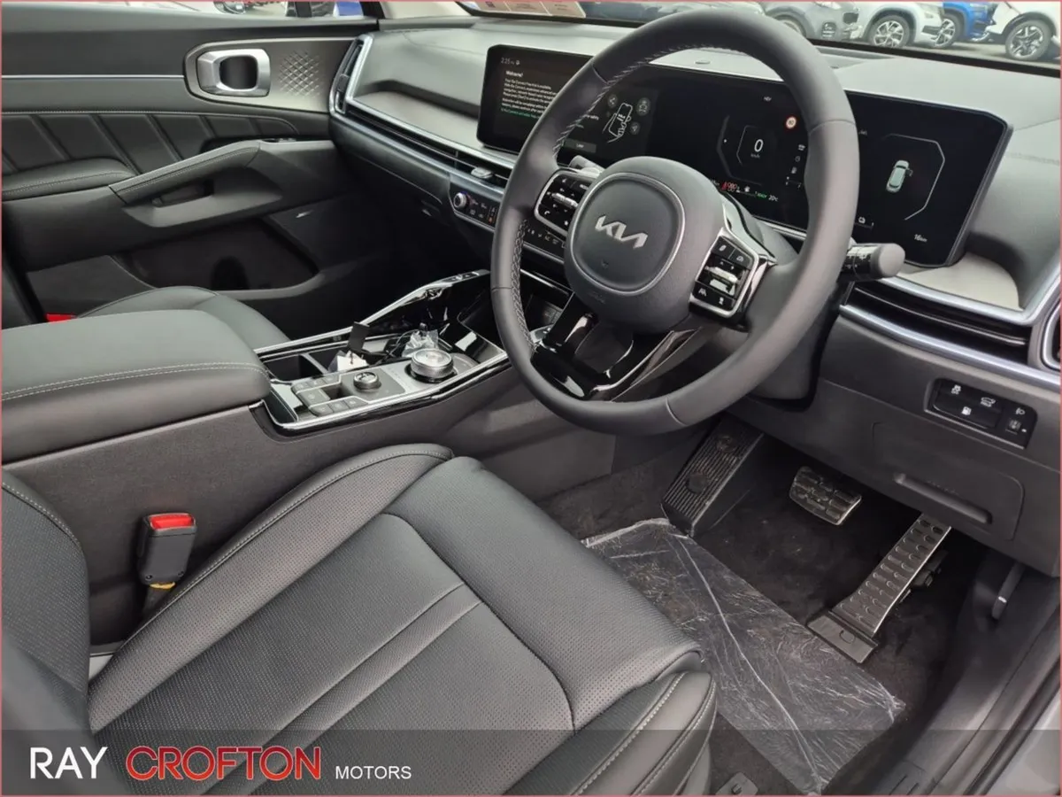 Kia Sorento 1.6 Phev SEM - Image 2