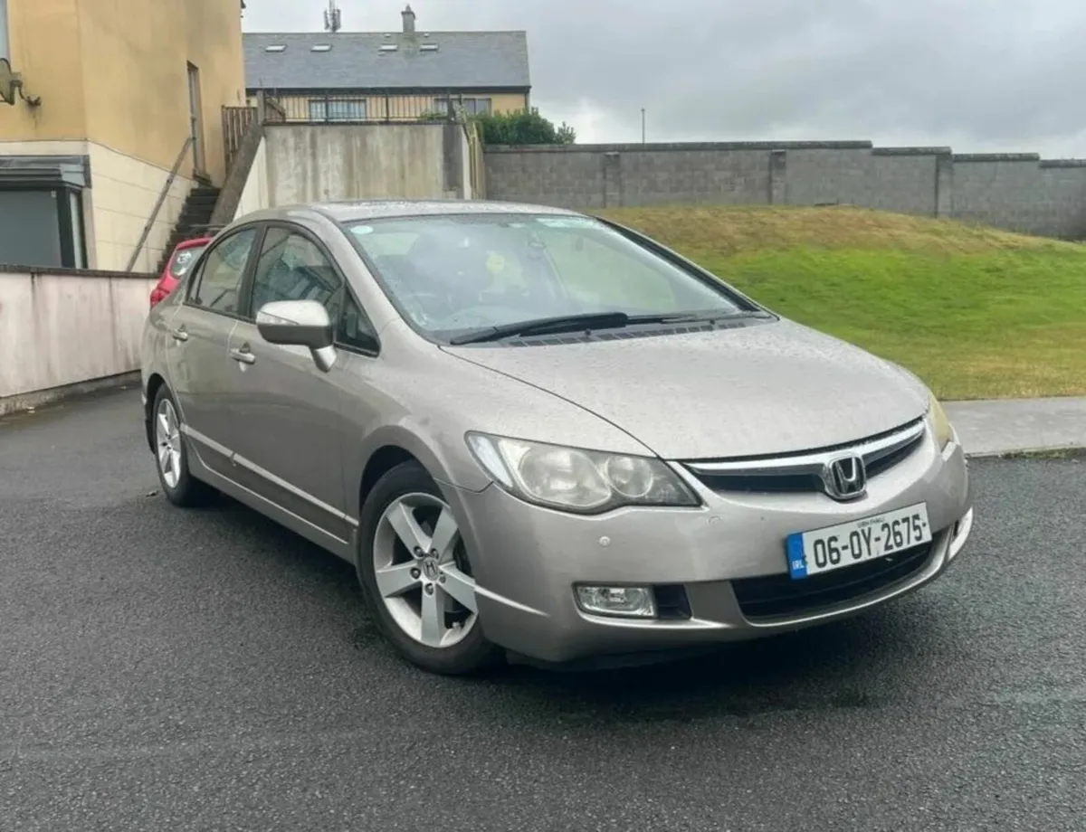 Honda Civic 2006 - Image 1
