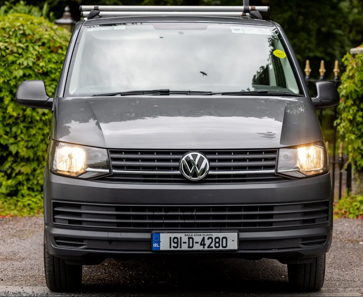 Volkswagen Transporter 2019 T6 - Image 4