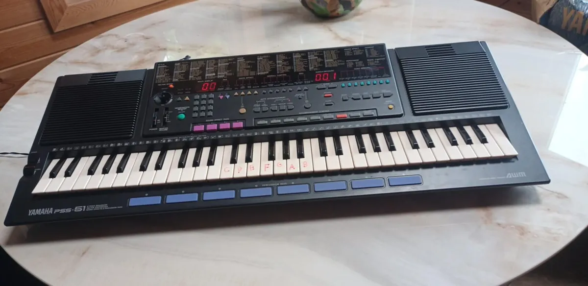 Yamaha POS 51 fully working keyboard, D18