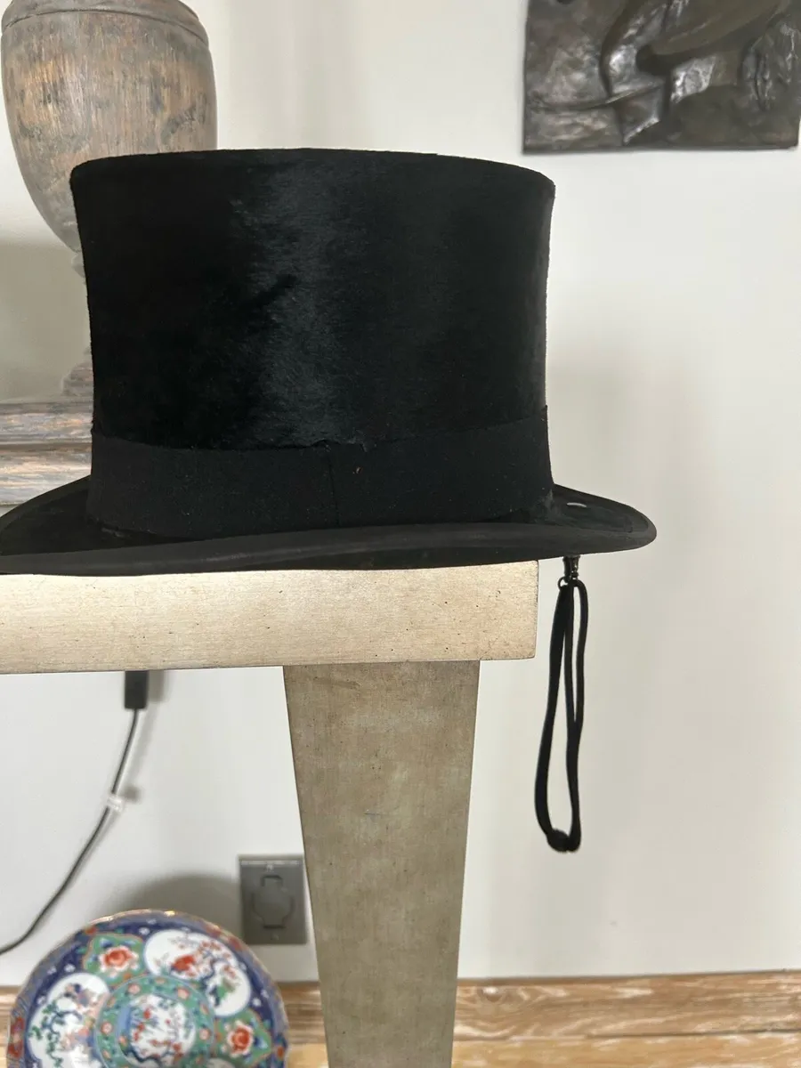 Ladies Top Hat - Image 1