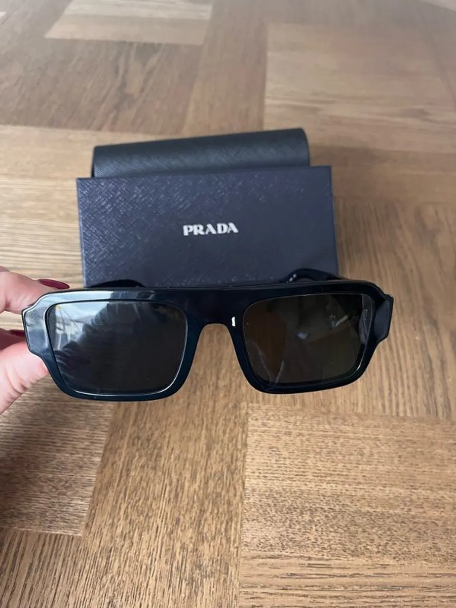 Genuine Prada Mens Sunglasses - Image 1