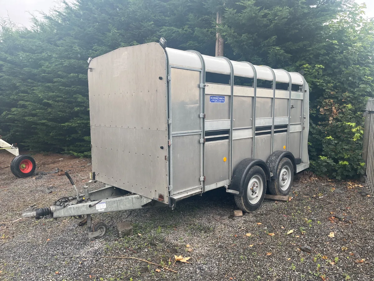 Trailers - Image 3