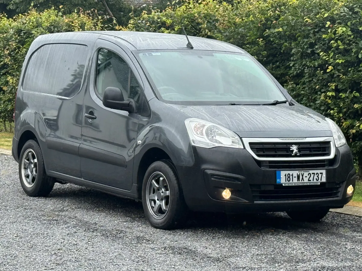 2018 Peugeot Partner Professional Low KMS - Image 1