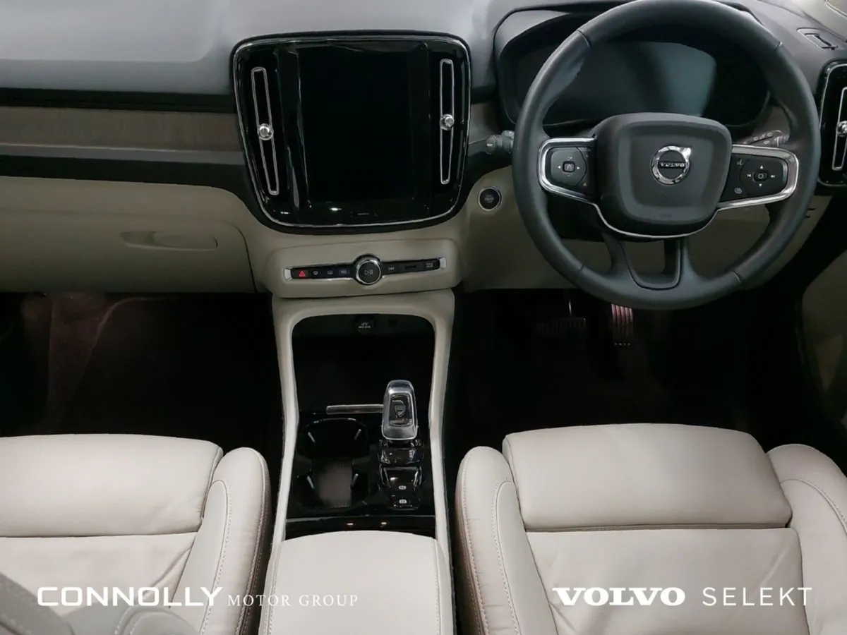 Volvo XC40 Phev T5 Inscription Pro  440pm - Image 4