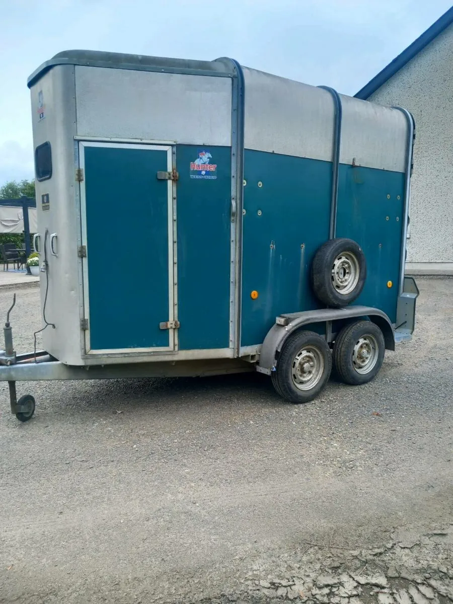 Horse Box - Image 2