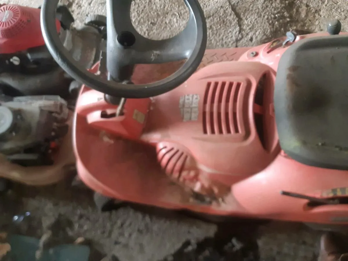 Lawnmower - Image 3