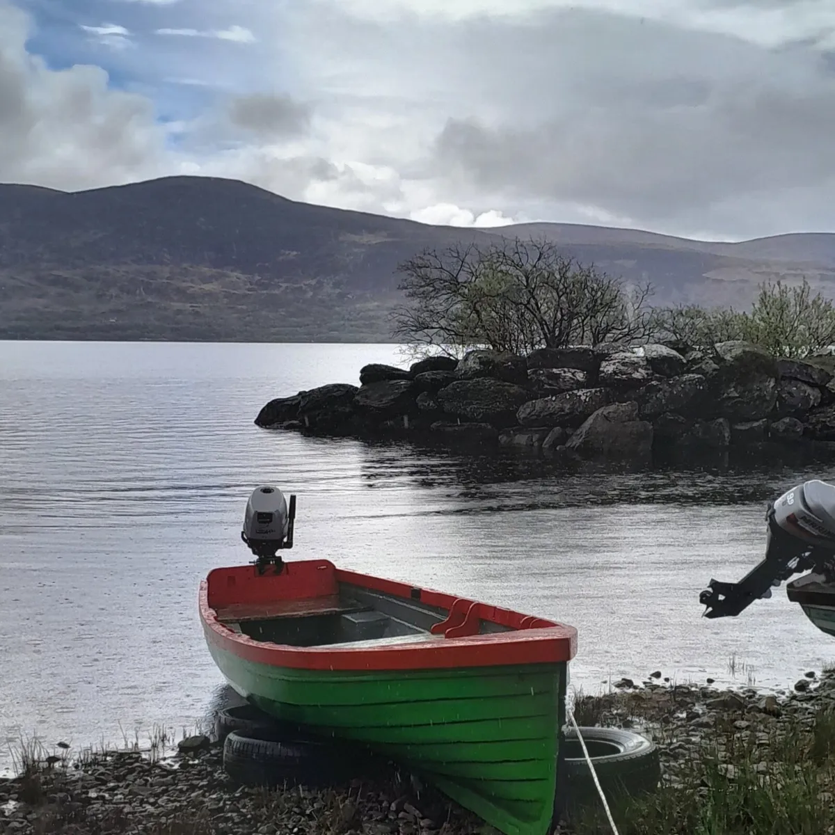 16ft lake boat - Image 1