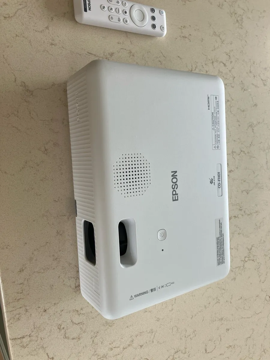 Projector - Image 1