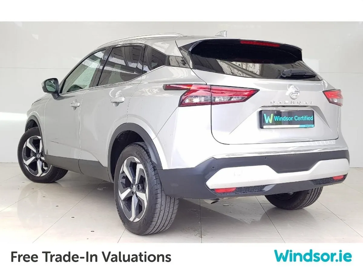 Nissan QASHQAI 1.3 PET Mild Hybrid SV Premium - Image 2