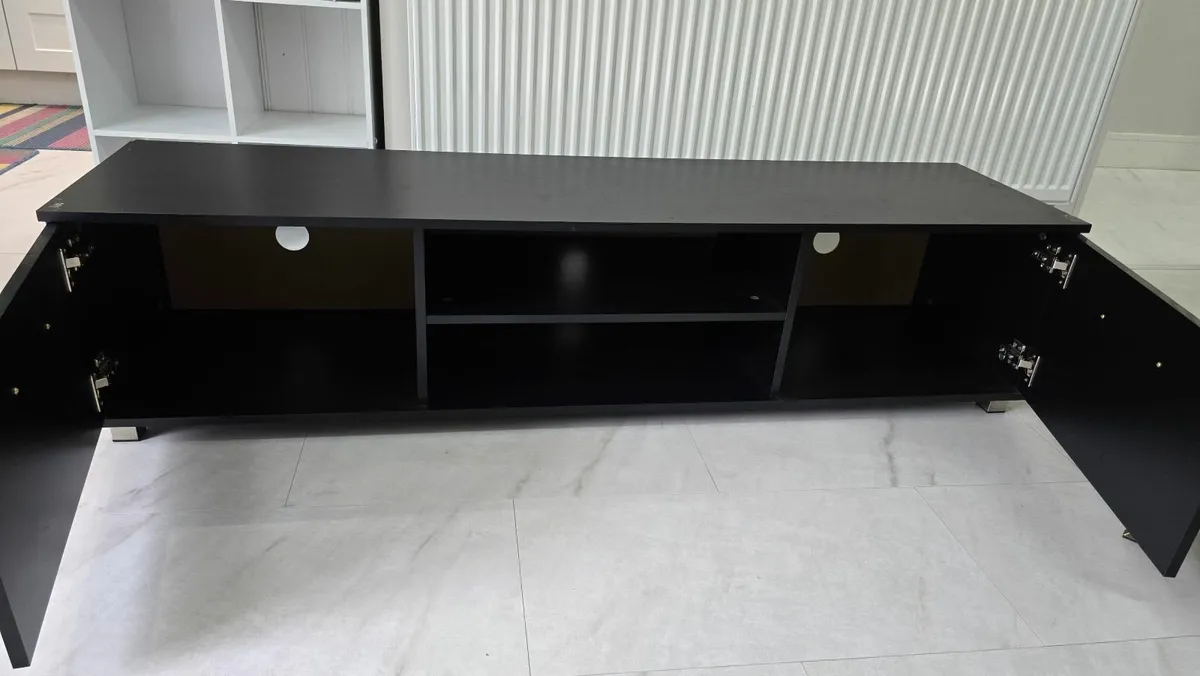 Tv unit - Image 1