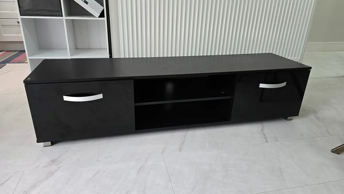 Tv unit - Image 2