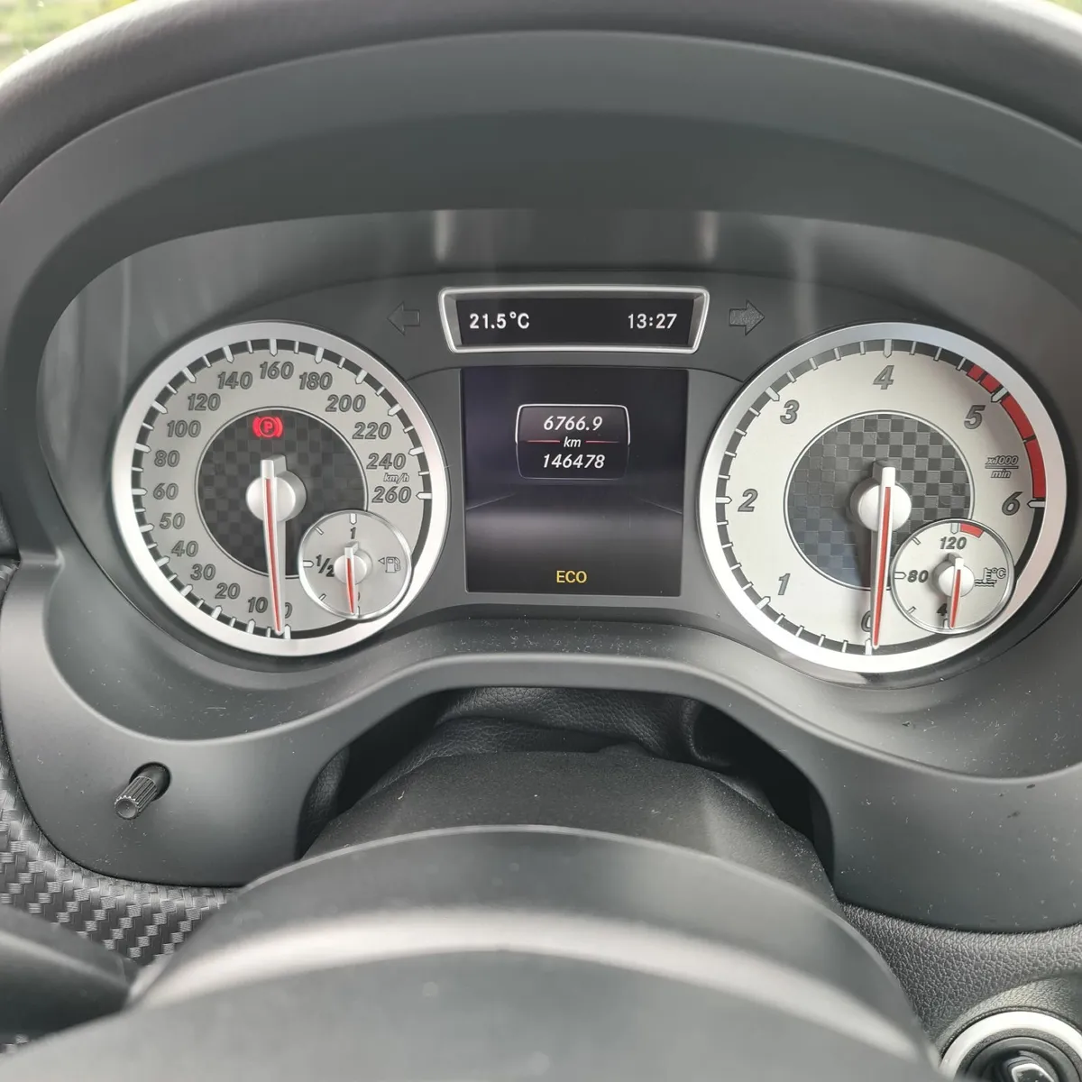 Mercedes-Benz A-Class 2014 - Image 4