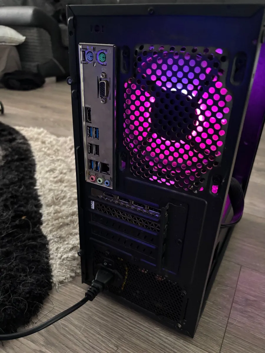 GAMING PC RTX 3060, 16GB ram, ryzen 5 7600x - Image 2