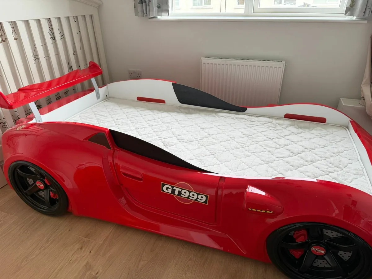 Kids Car Bed - Image 1