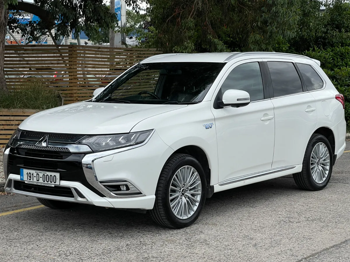 2019 Mitsubishi Outlander..high spec..low miles - Image 2