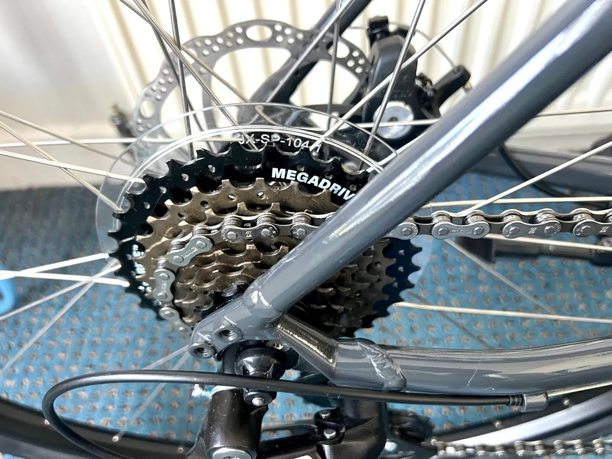 TREK Mountain bike - New - Image 4