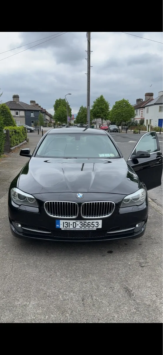 BMW CAR 5 Series - Image 1