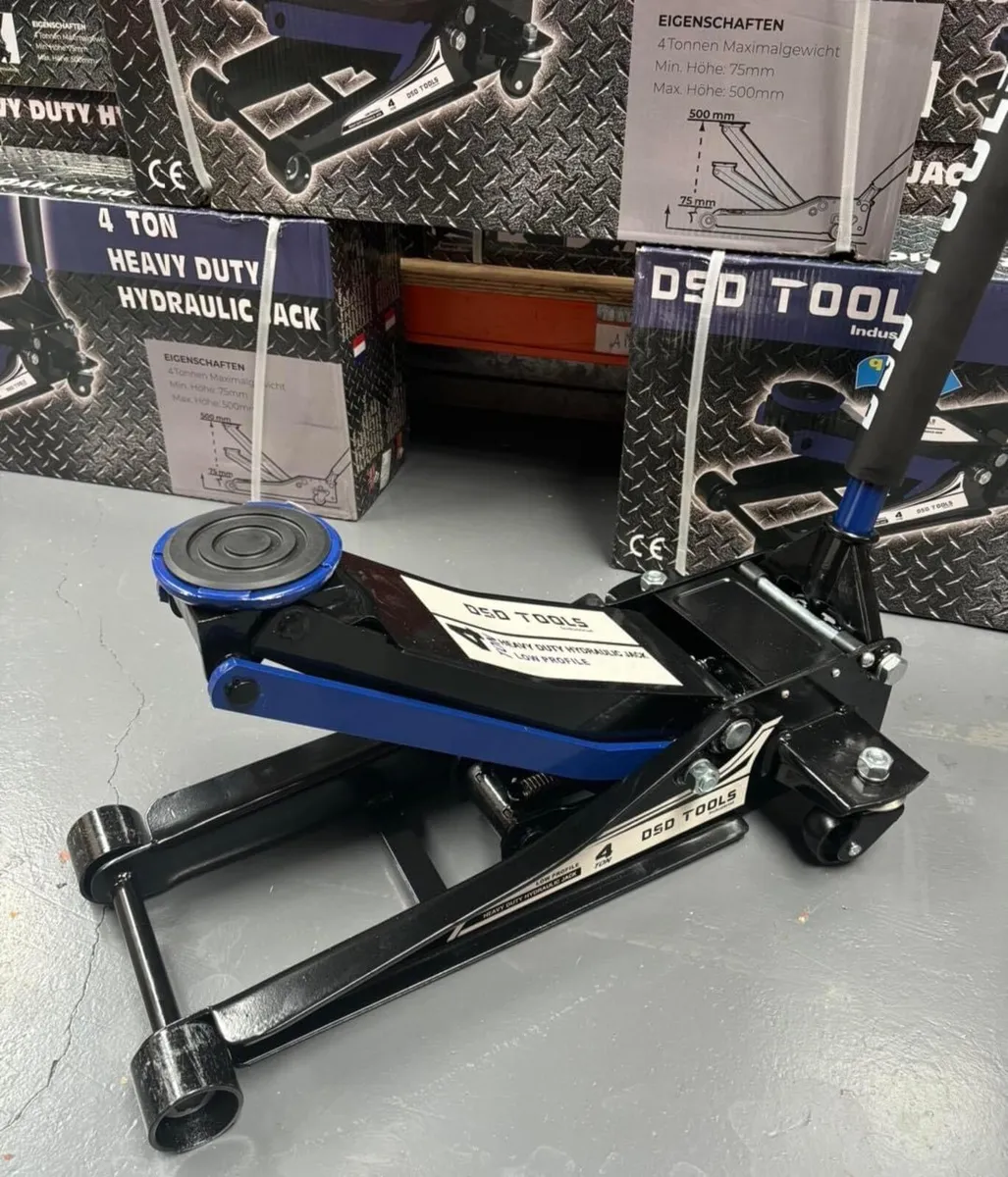 4 ton low profile trolley jacks - Image 1