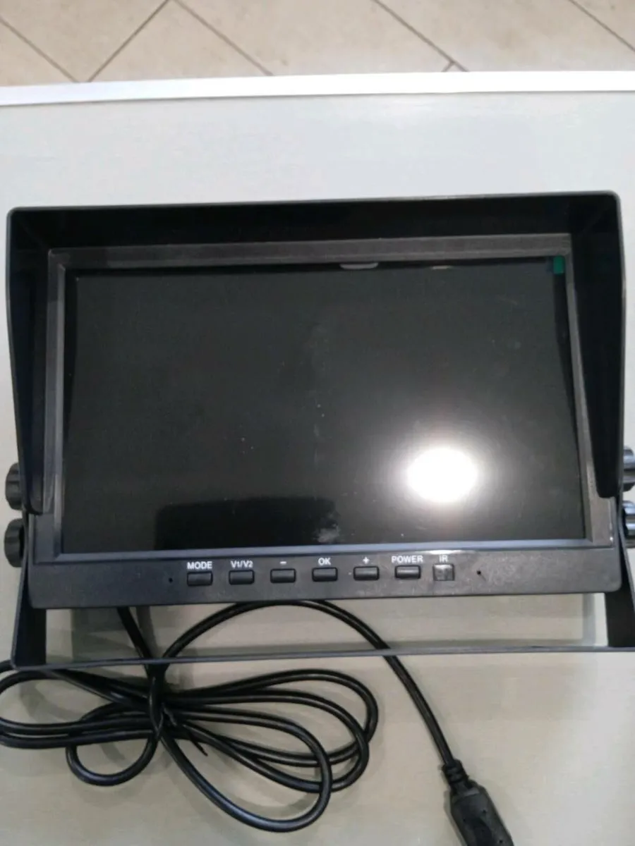 New , Double / twin reversing camera - Image 2