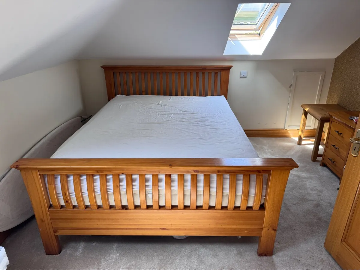 Kingsize wooden bed