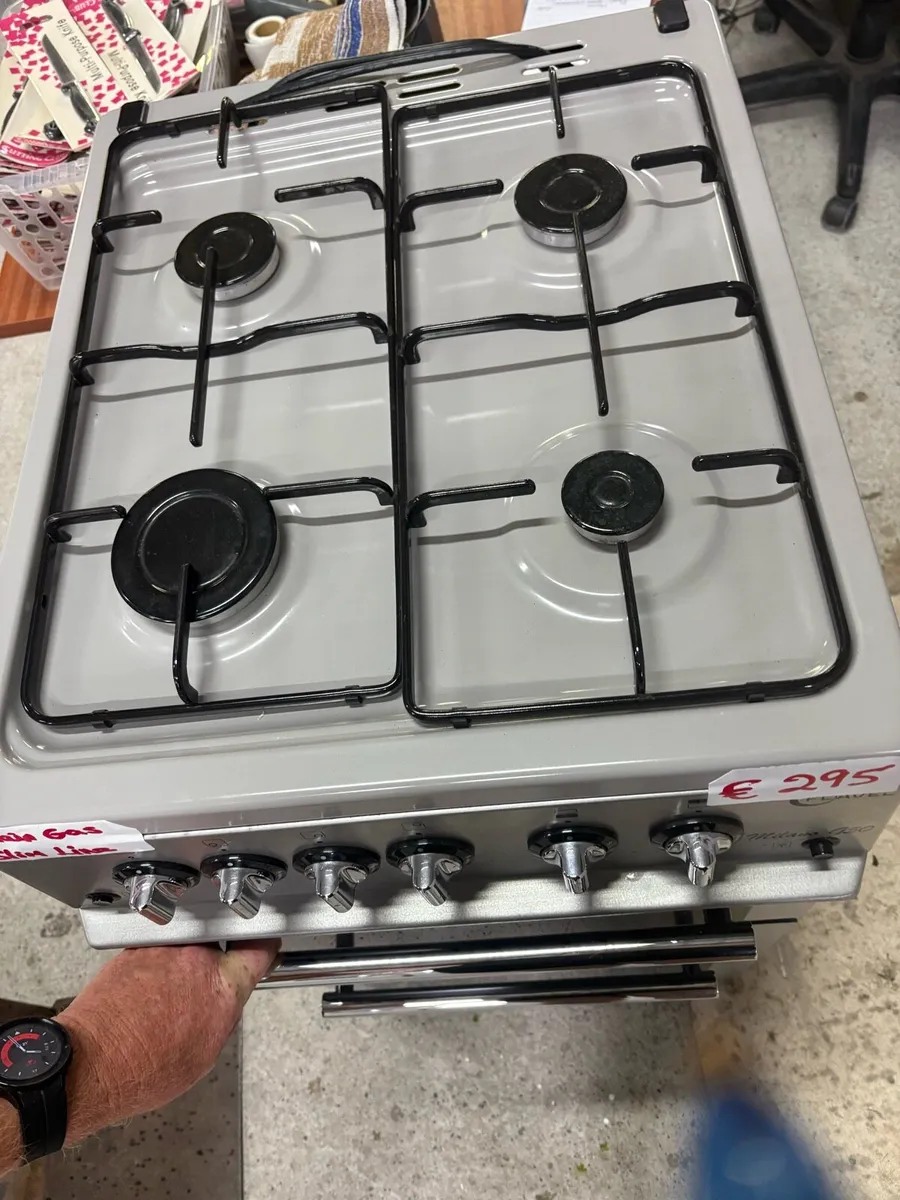 Flavel mains gas cooker Slim Line - Image 2