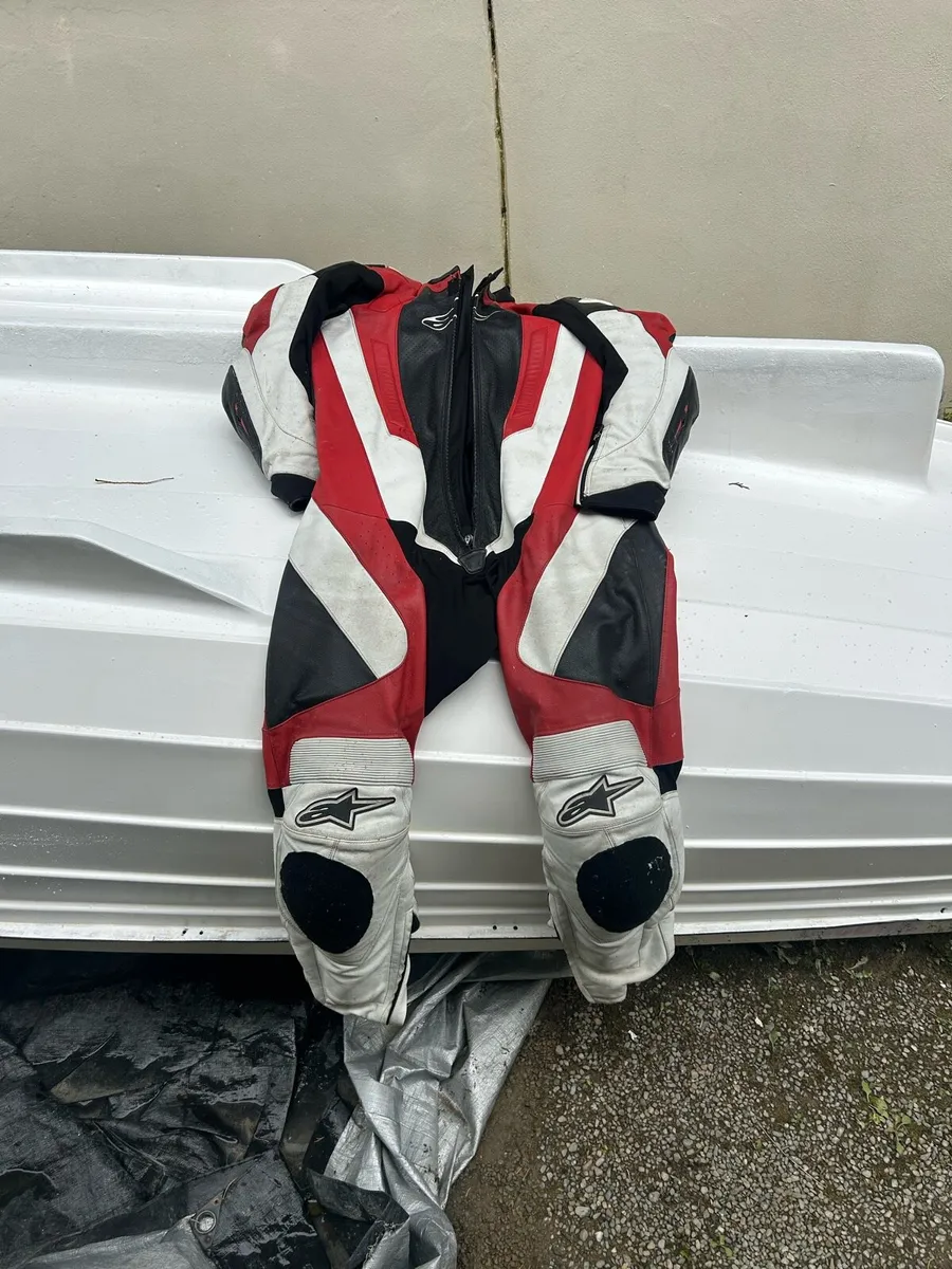 Motorcycle Leathers - Image 3