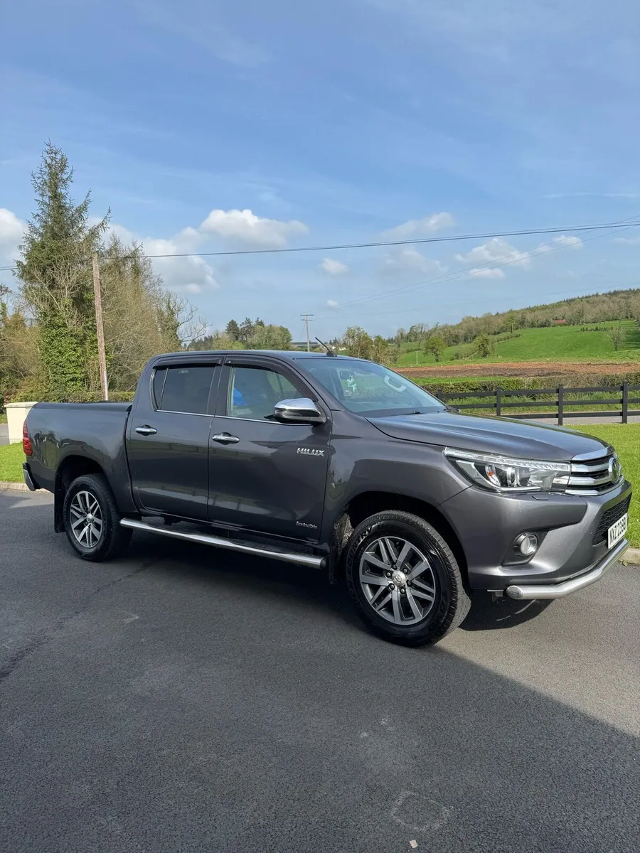 Toyota Hilux - Image 3