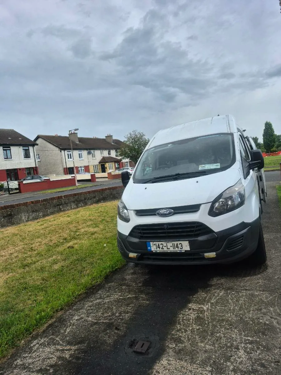 Van - Image 1