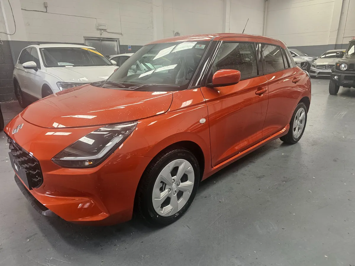 New 2025 Suzuki Swift Auto 1.2 Mild Hybrid - Image 3