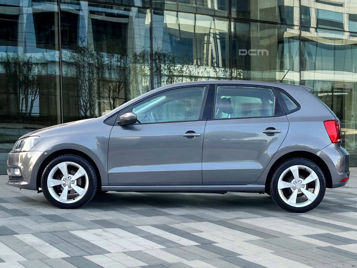 Volkswagen Polo  1.0 Trendline,  1 Owner From New - Image 4
