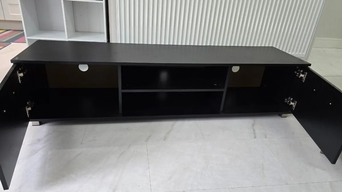 Tv unit - Image 2