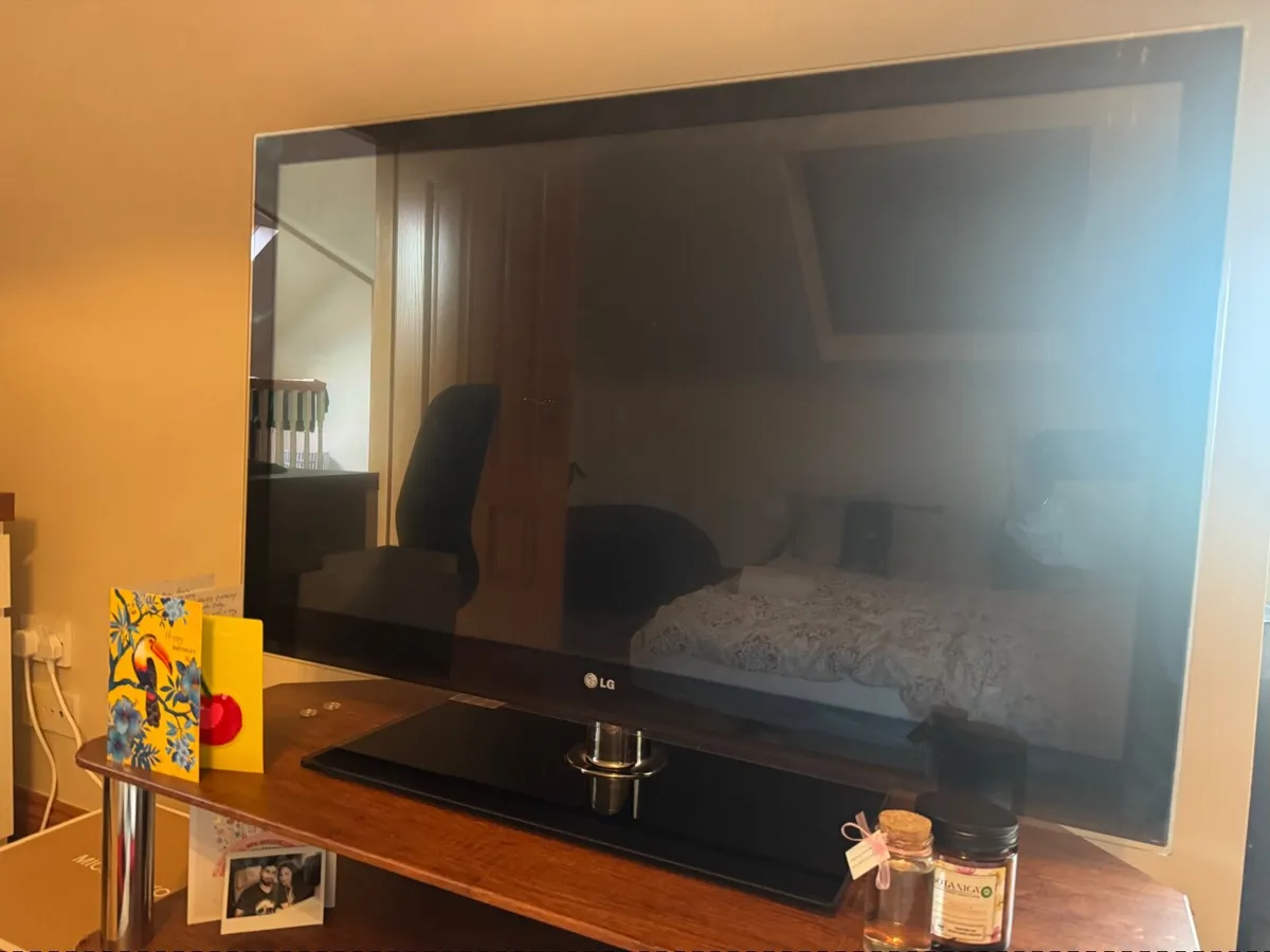 LED TV