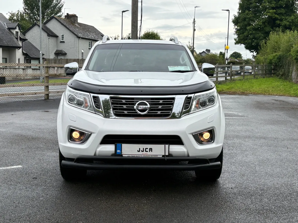 ABSOLUTELY IMMACULATE 2017 (172) NAVARA - Image 2