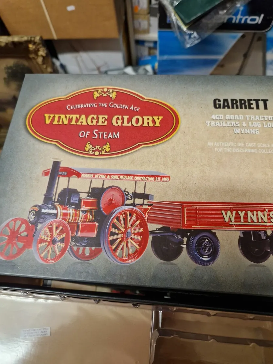 Corgi Steam Traction Engine and Trailers - Image 4