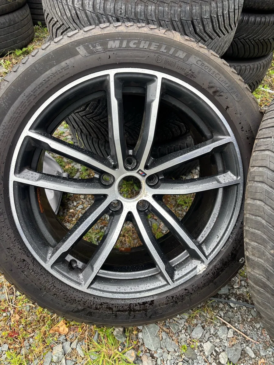 BMW 5 series m sprot alloys - Image 3