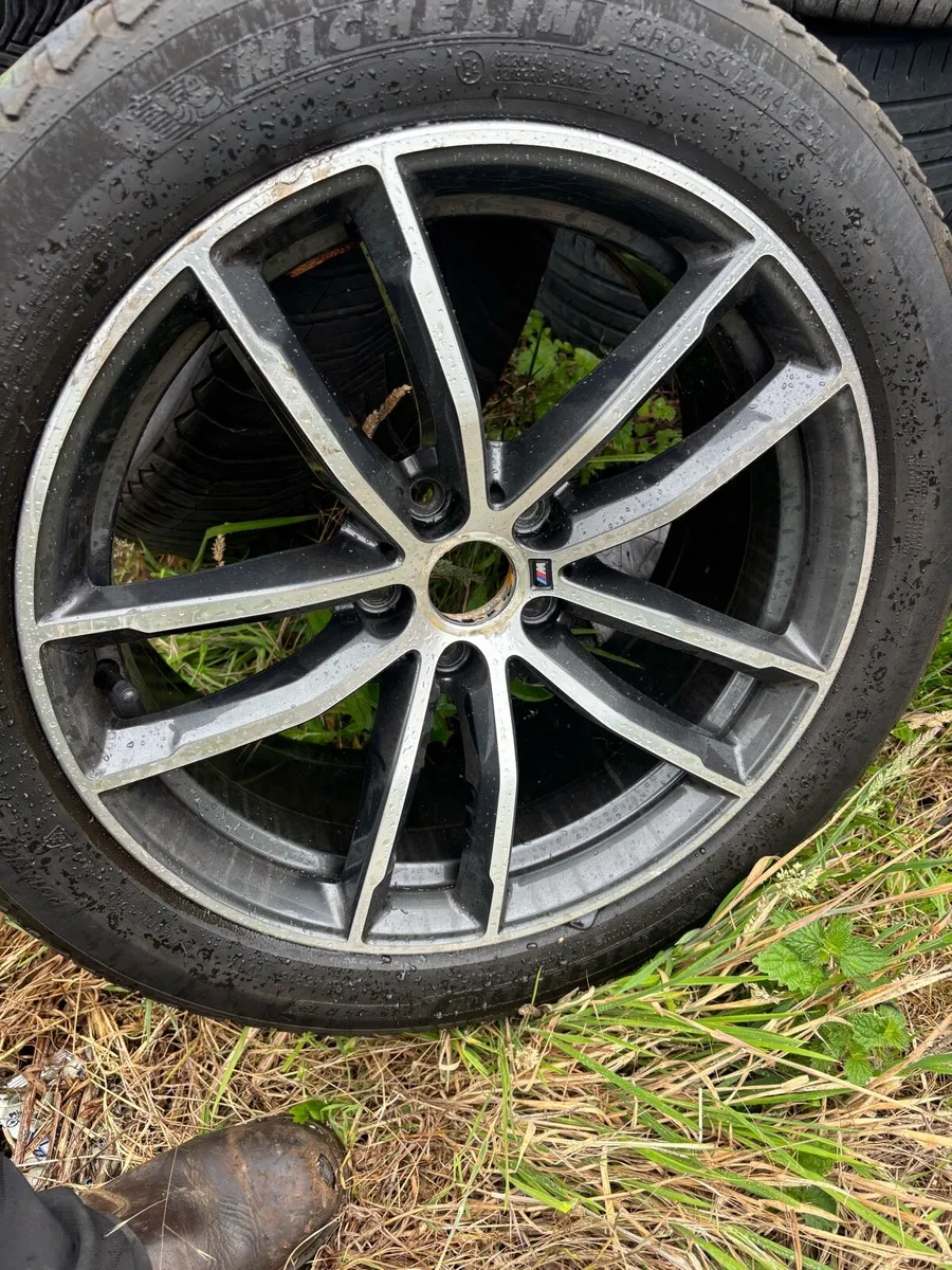 BMW 5 series m sprot alloys - Image 4