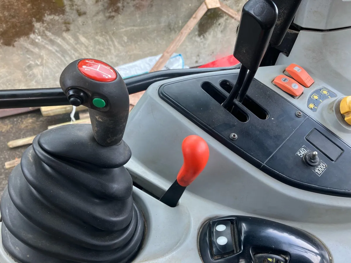 Tractor - Image 3