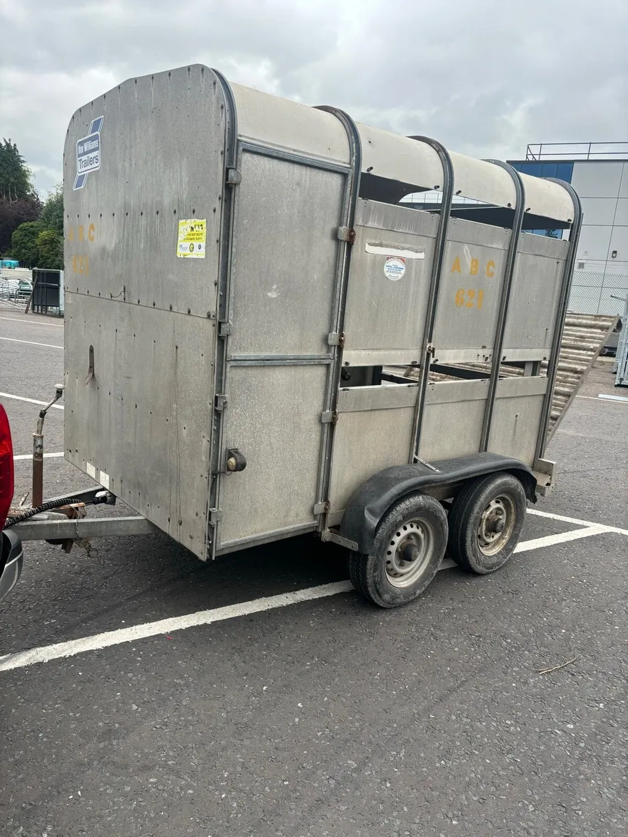 8x5 cattle trailer - Image 1