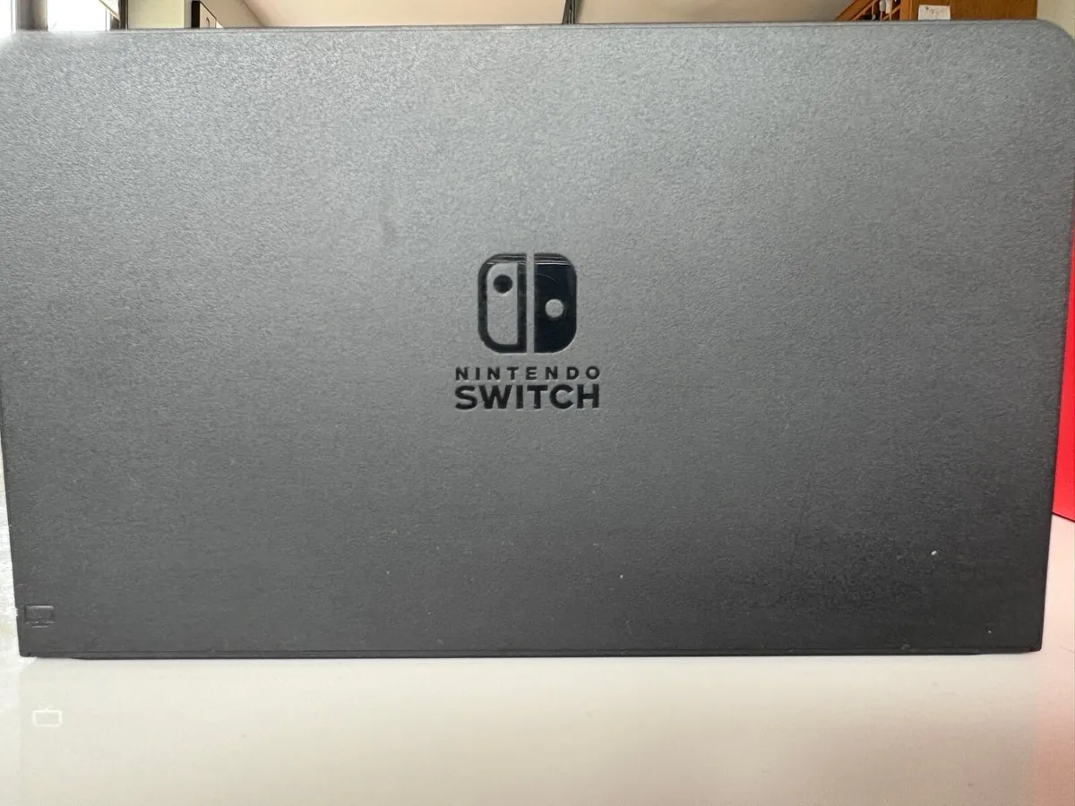 Nintendo Switch OLED Black - Image 3